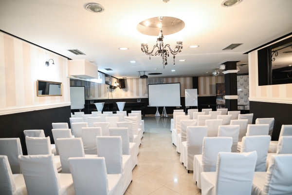 Hotel Dash Star (Novi Sad)